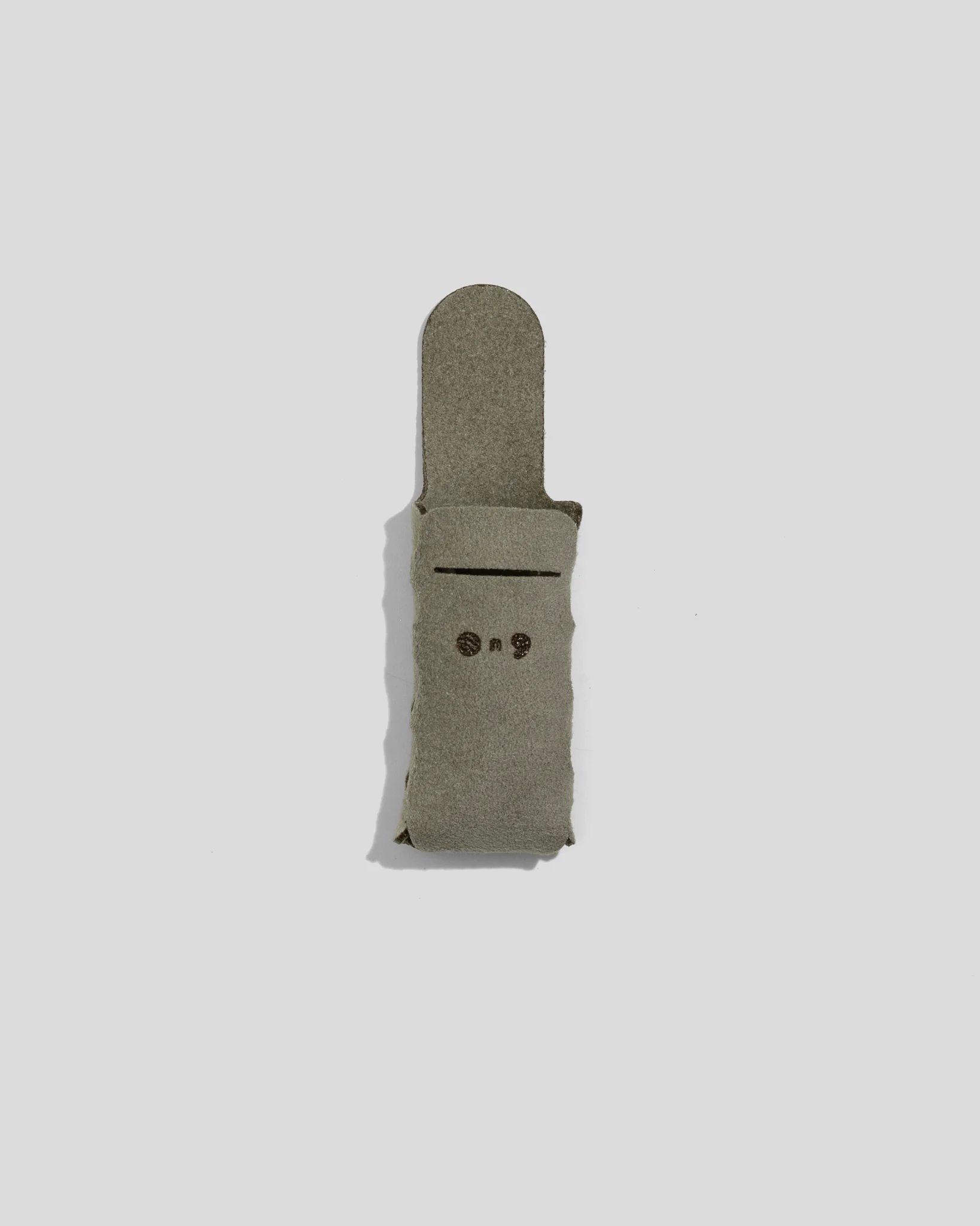 pouch-folded 4:5