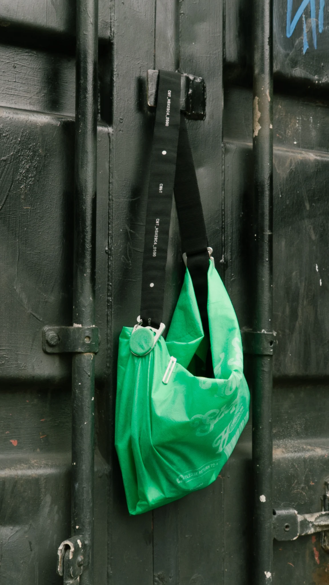 snatch-_DSC2518 9:16
