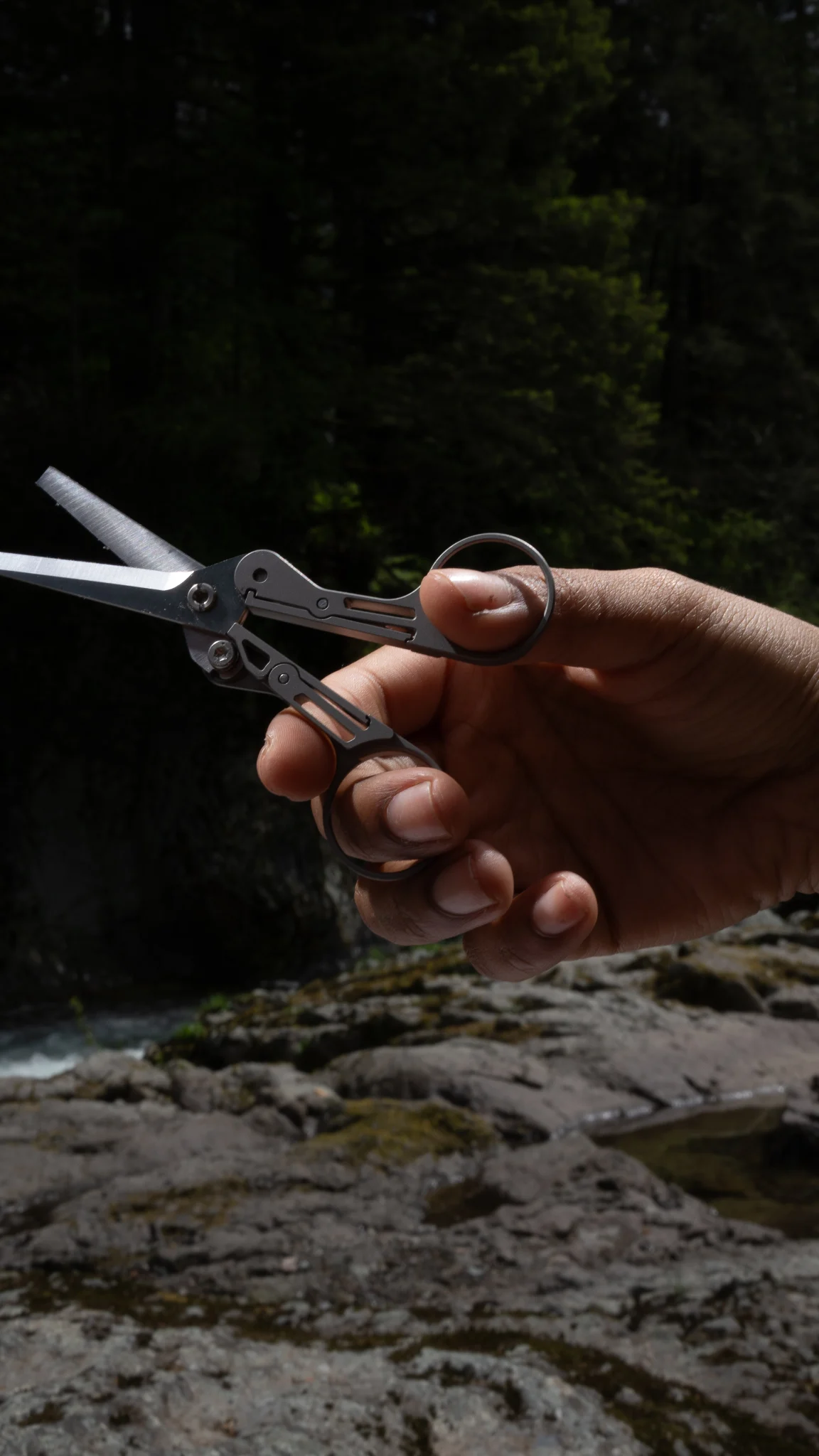 6. Gnuhr_NakedFalls_May-180 9:16
